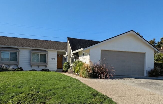 7570 NORMANDY WAY