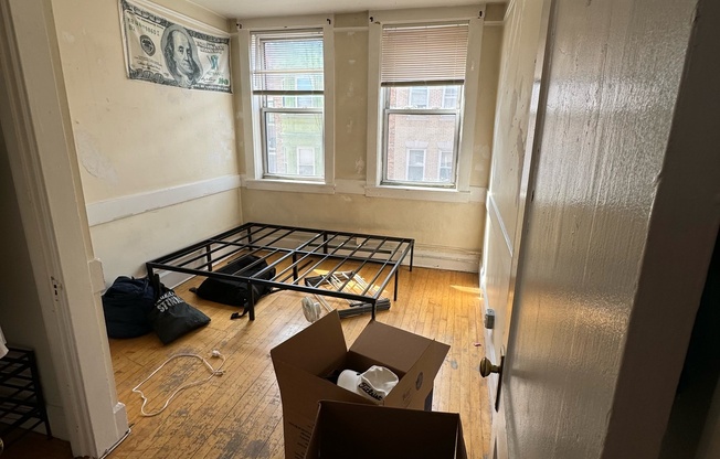 2 beds, 1 bath, $3,400, Unit 5F