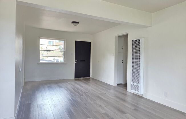 Move-In Ready 2-Bedroom Escondido Charmer!