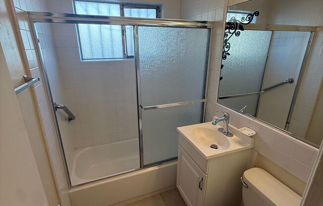Bancroft 6plex