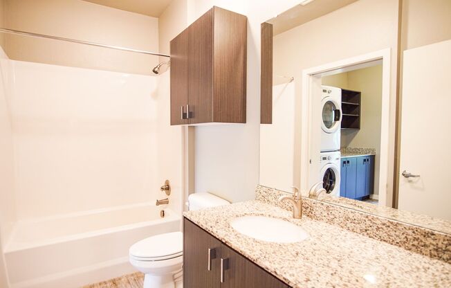Studio, 1 bath, $1,275, Unit 202