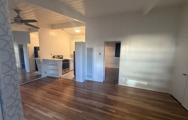 9017 Harratt St in the Heart of West Hollywood!