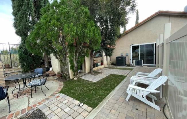 12800 WOODLEY AVE
