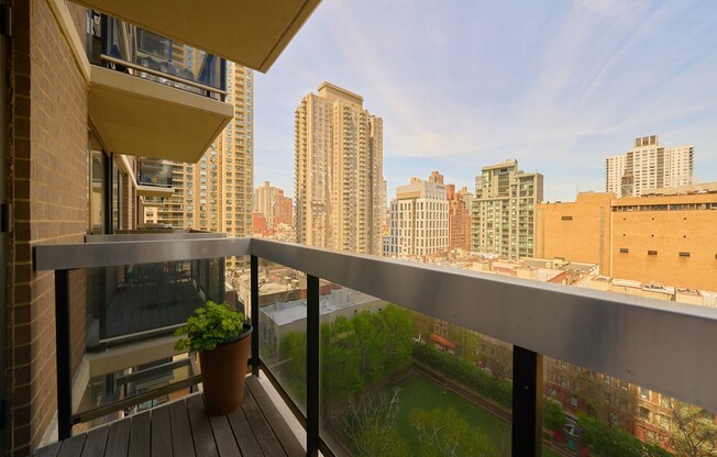1 bed, 1 bath, 685 sqft, $4,895, Unit 9N
