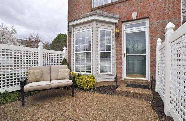 Spacious Prescott Place Townhome