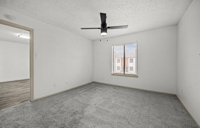 3 beds, 2 baths, 1,123 sqft, $1,600, Unit F-04