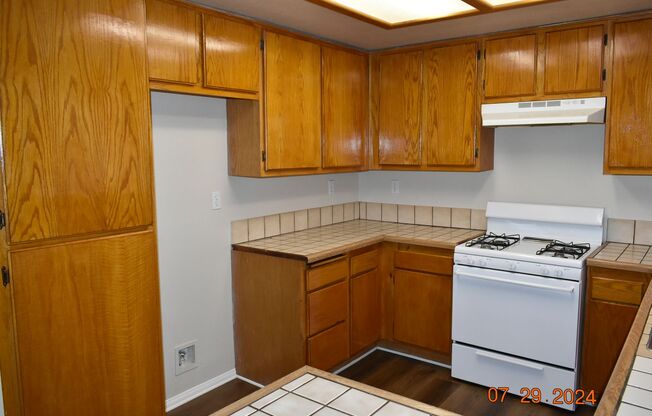 3 beds, 2 baths, $1,850