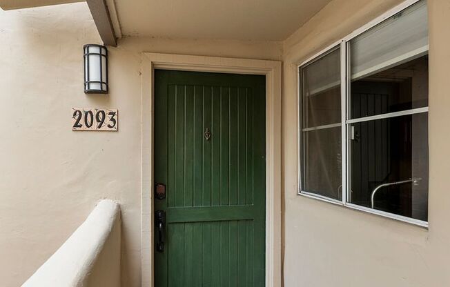 2 beds, 2 baths, $2,000, Unit Unit 2093