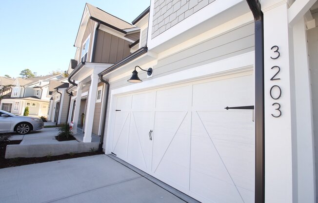 3 Bedroom, 2.5 Bath with 2 Car Garage! - Pet Friendly