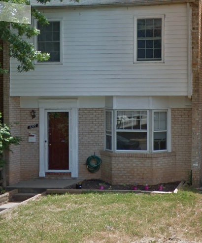 3 beds, 2.5 baths, $2,195