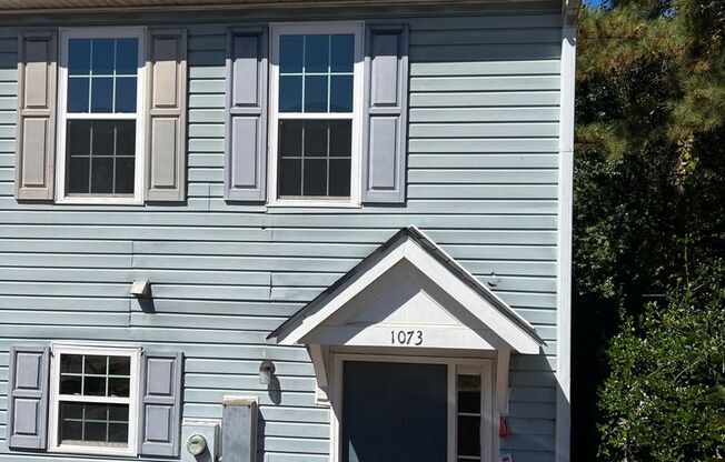 Modern 3BR/2.5BA Townhome – New Everything + Section 8 Accepted