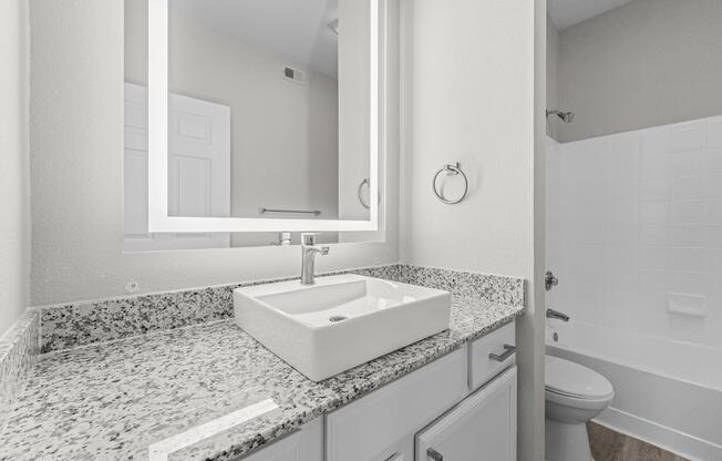 3 beds, 2 baths, 1,202 sqft, $1,960