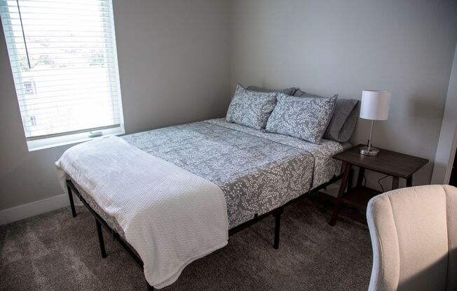 2 beds, 2 baths, $1,950