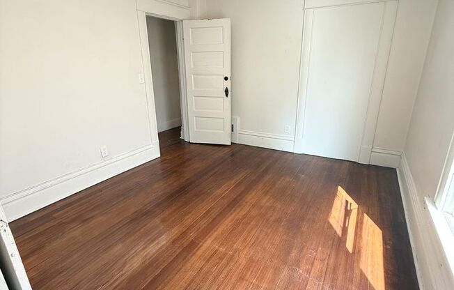 Spacious Multi-Unit Home Near UNC – Flexible Living & Modern Updates