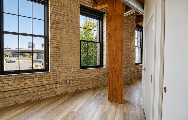 1 bed, 1 bath, 730 sqft, $1,825, Unit 205