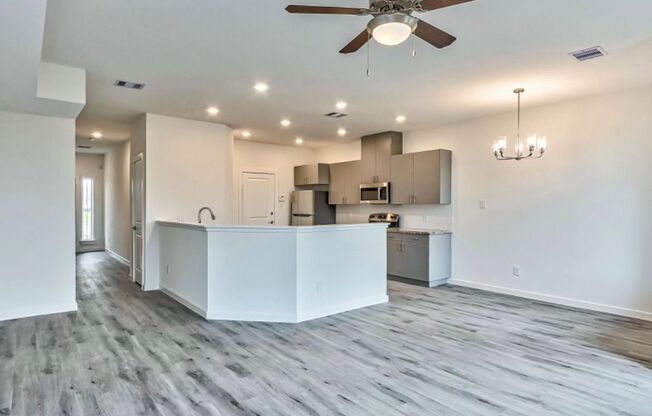 4807 DIG DUG LN