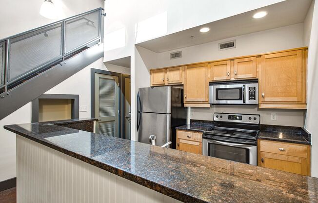 2 beds, 2 baths, 825 sqft, $1,475, Unit APT 120