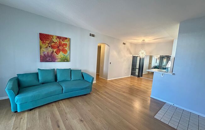 3 bedroom 2 bathroom Summerlin condo!