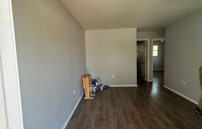 Perfectly located, central Sarasota unit for rent