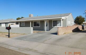 3 beds, 2 baths, $1,550