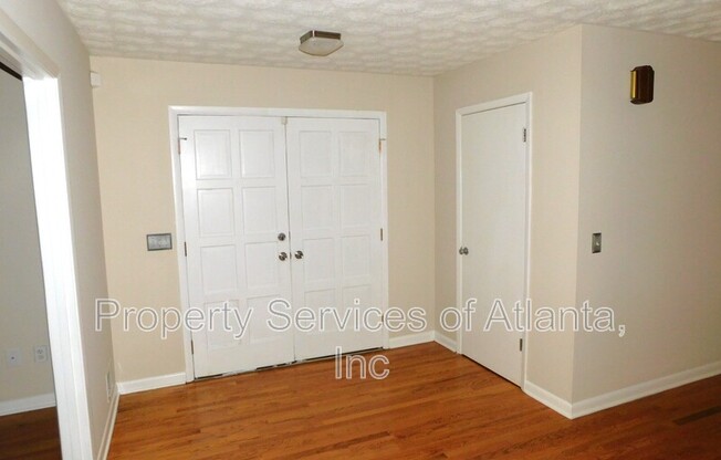 626 INDIAN HLS PKWY