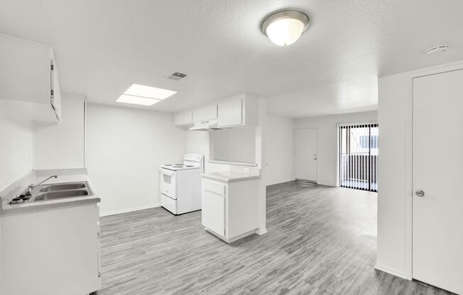 1 bed, 1 bath, $1,475, Unit 178