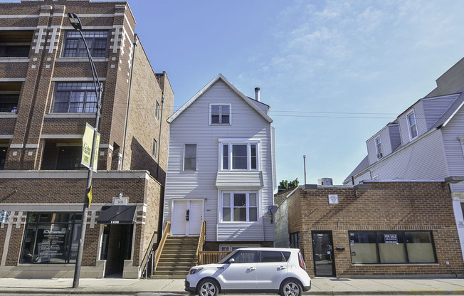 1436 Belmont