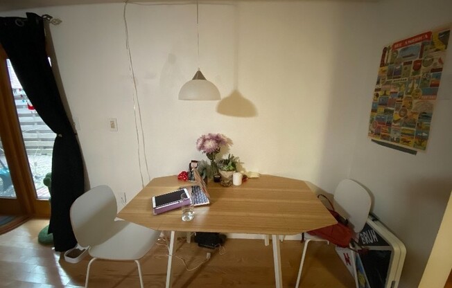 1 bed, 1 bath, $3,100, Unit 007