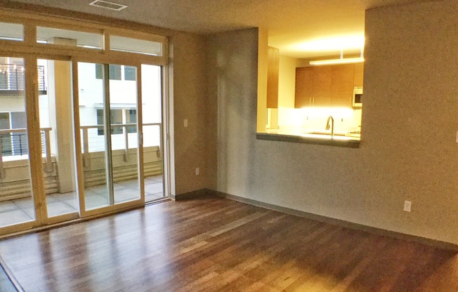 Modern Ballard Penthouse  2 Bedroom Condo