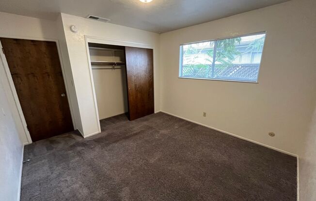 2 beds, 1 bath, 900 sqft, $1,295, Unit A