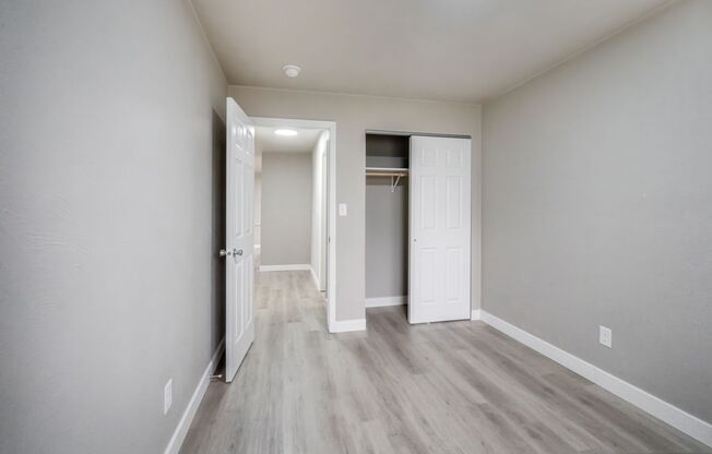 2 beds, 1 bath, 768 sqft, $1,099, Unit 2331-08