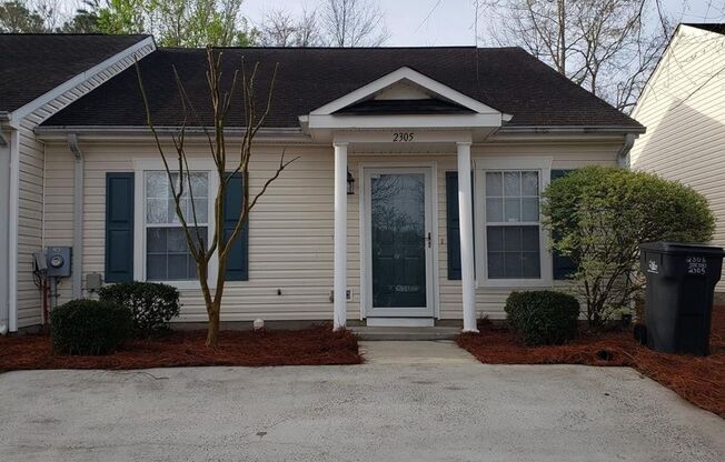 2 Bedroom 2 Bath Townhouse