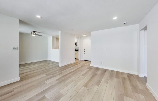 725 Cowper Street Unit 22