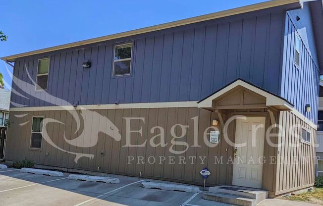 Large 6-Bedroom Whitman Neighborhood House; *Half Off 2nd Month Rent*