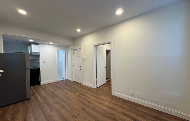 30 E 127 ST