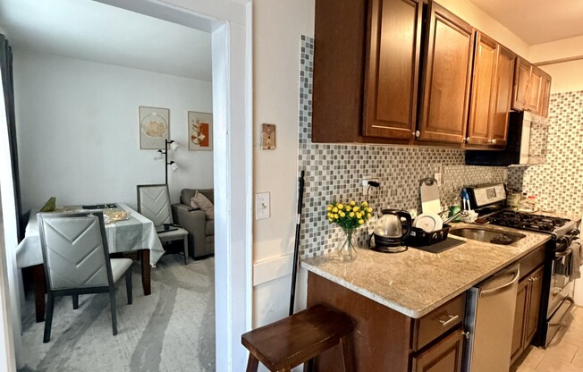 90 Kilsyth Rd Apt 25