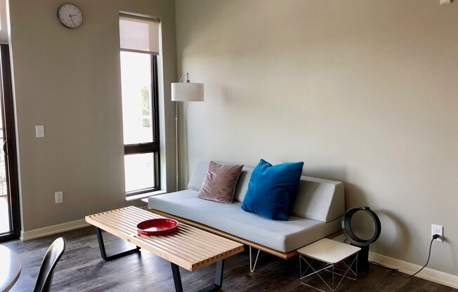 2 beds, 2 baths, 991 sqft, $2,125, Unit 505