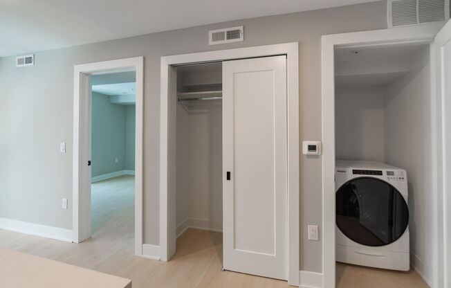 1 bed, 1 bath, 683 sqft, $1,725, Unit 502