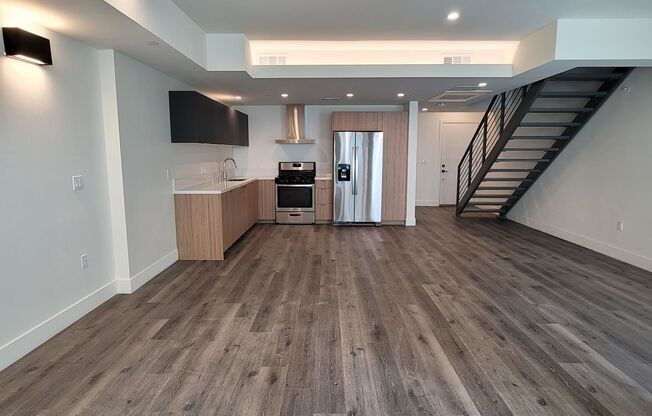 862 Moraga Dr.