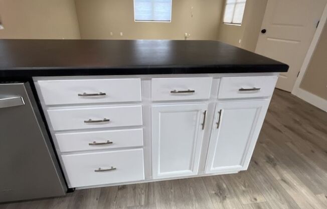 44 Ranch 5 Bed, 3 Bath Home