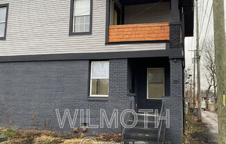 321 E 31 ST