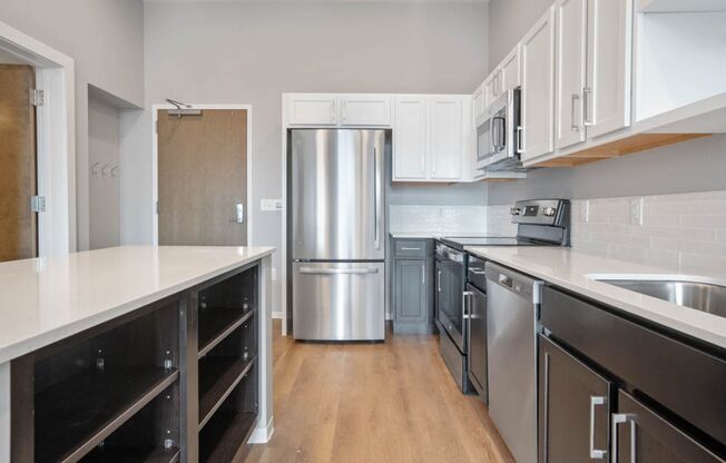 1 bed, 1 bath, 625 sqft, $1,325, Unit 1213