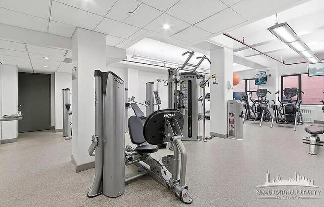1 bed, 1 bath, $6,950, Unit 12E