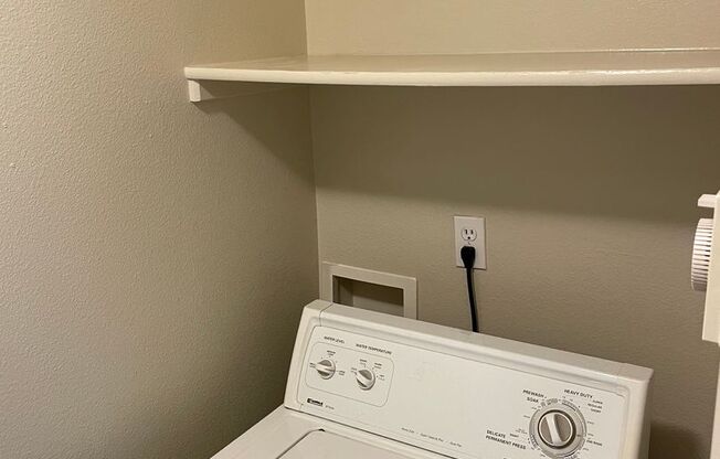 2 beds, 2 baths, 1,000 sqft, $1,395, Unit 012-201