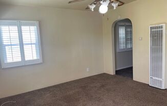 Single Car Garage for Rent