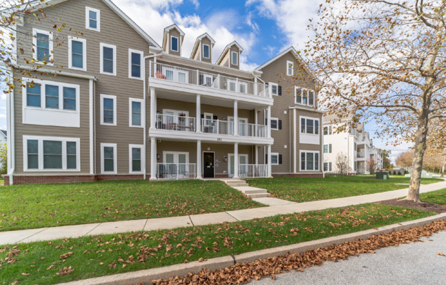 2 beds, 2 baths, 1,104 sqft, $2,448, Unit A-221