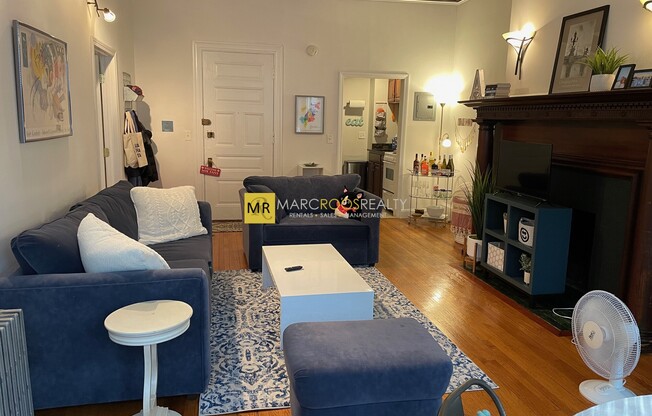 467 COMMONWEALTH AVE