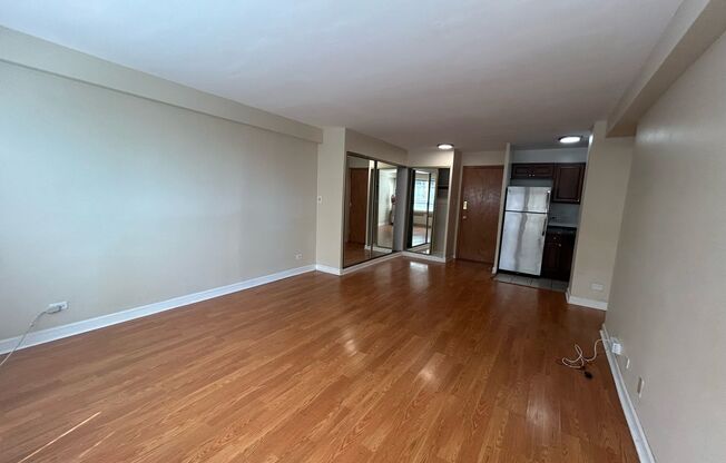 1 bed, 1 bath, 700 sqft, $1,850, Unit 418-0604