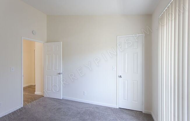 *OPEN HOUSE: 5/31 2:30-3:30PM* 1BR with Fireplace, AC, and Balcony ~ Close to All!