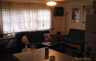 2 beds, 1 bath, $1,495